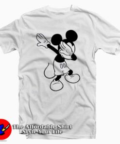 Dabbing Mickey Disney World T-shirt