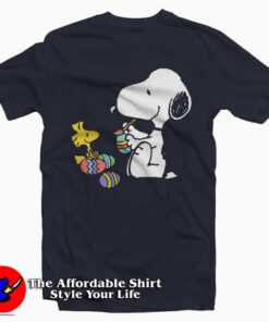 Peanuts Snoopy Easter Egg T-shirt