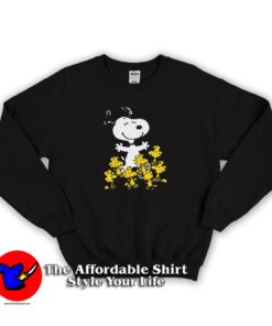 Happy Snoopy Peanuts Graphic Sweatshirt