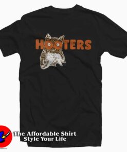Ripple Junction Hooters Throwback Logo Unisex Sweatshirt