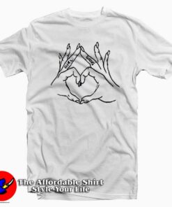 Cute Love Hand Girl Gang Graphic T-shirt