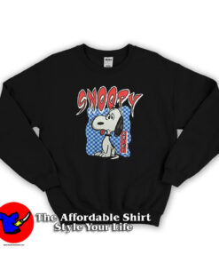 Funny Snoopy Peanut Kanji Japan Unisex Sweatshirt