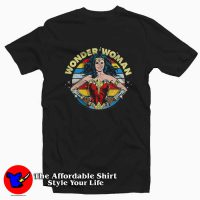 Colorful Pose Wonder Woman Unisex T-shirt