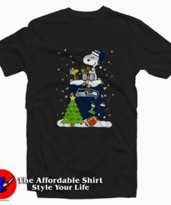 Snoopy Merry Christmas NFL Seahawks Tshirt