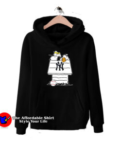 Snoopy Baseball New York Yankees Unisex Hoodie