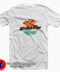 No Bad Days Livin on Cloud Retro Unisex T-shirt