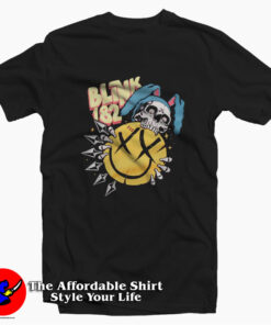 Vintage Blink-182 Skull Bunny Funny Unisex T-shirt