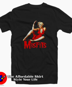 Vintage Misfits Marilyn Monroe in Red Unisex T-shirt