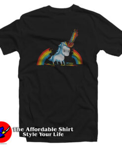 Chainsaw Unicorn Funny Halloween Unisex T-Shirt