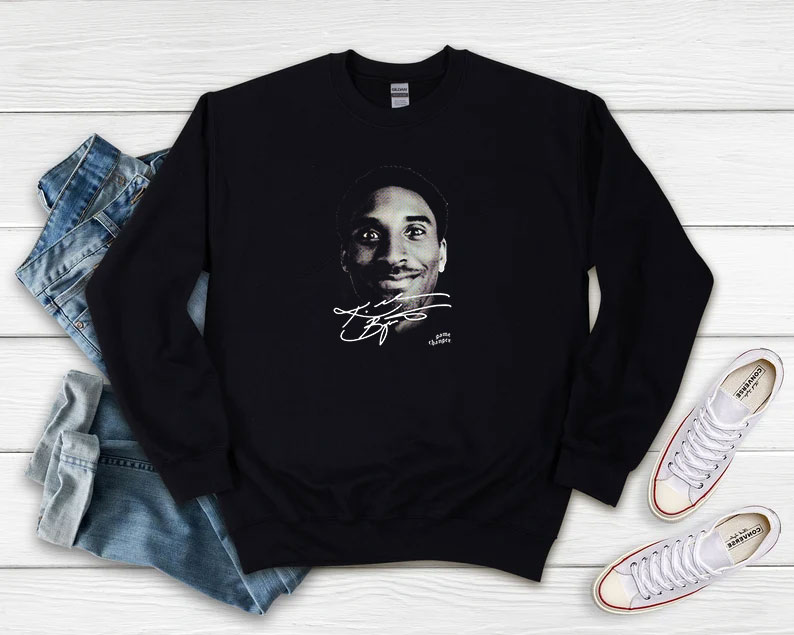 Vintage Kobe Bryant Young Face Sweatshirt 510x408 image Vintage Kobe Bryant Young Face Sweatshirt 510x408 Vintage Kobe Bryant Young Face Sweatshirt